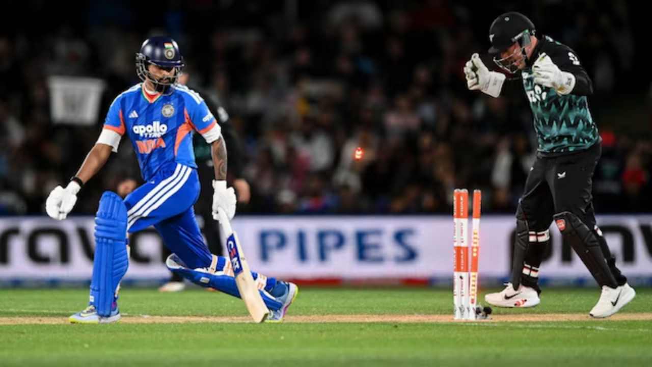 IND vs NZ 4th T20I:  न्यूजीलैंड के सामने ढेर हुई टीम इंडिया, चौथे मुकाबले में मिली करारी हार
