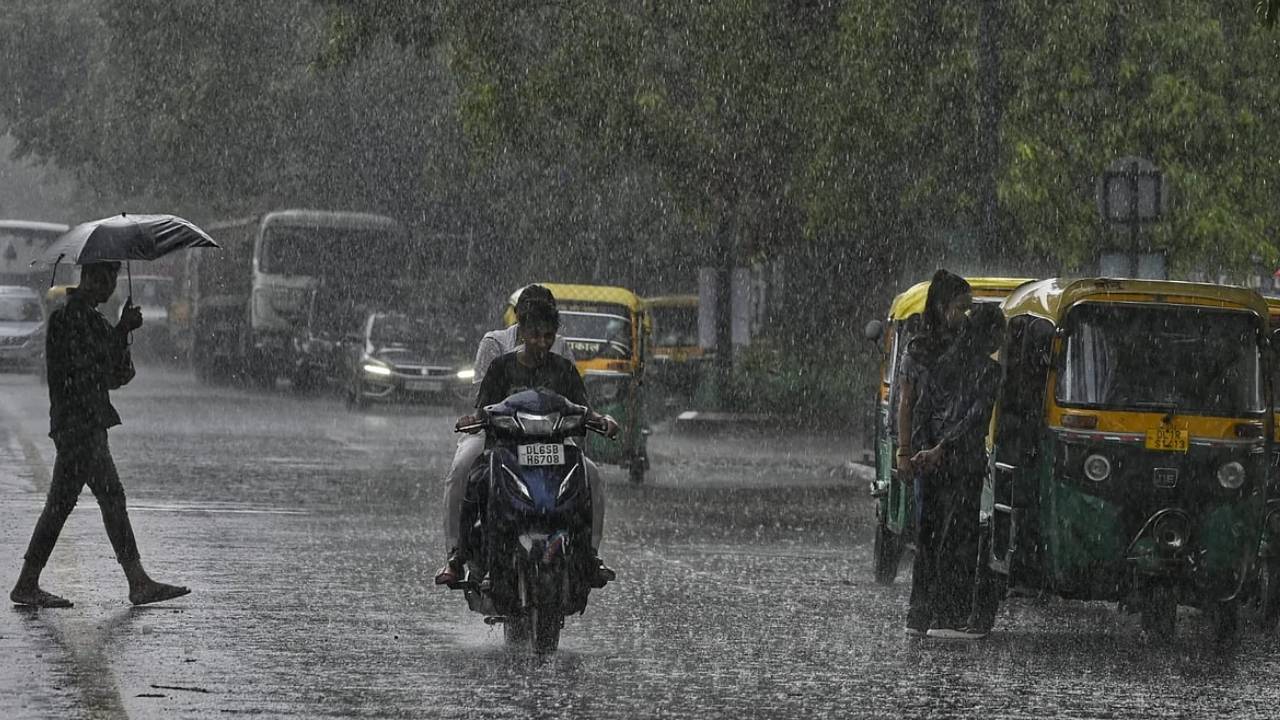 Kal Ka Mausam 16 Sep: दिल्ली-UP समेत इन 20 राज्यों में दिखेगा बारिश का अलर्ट, IMD ने बताया 16 सितंबर को कैसा रहेगा मौसम