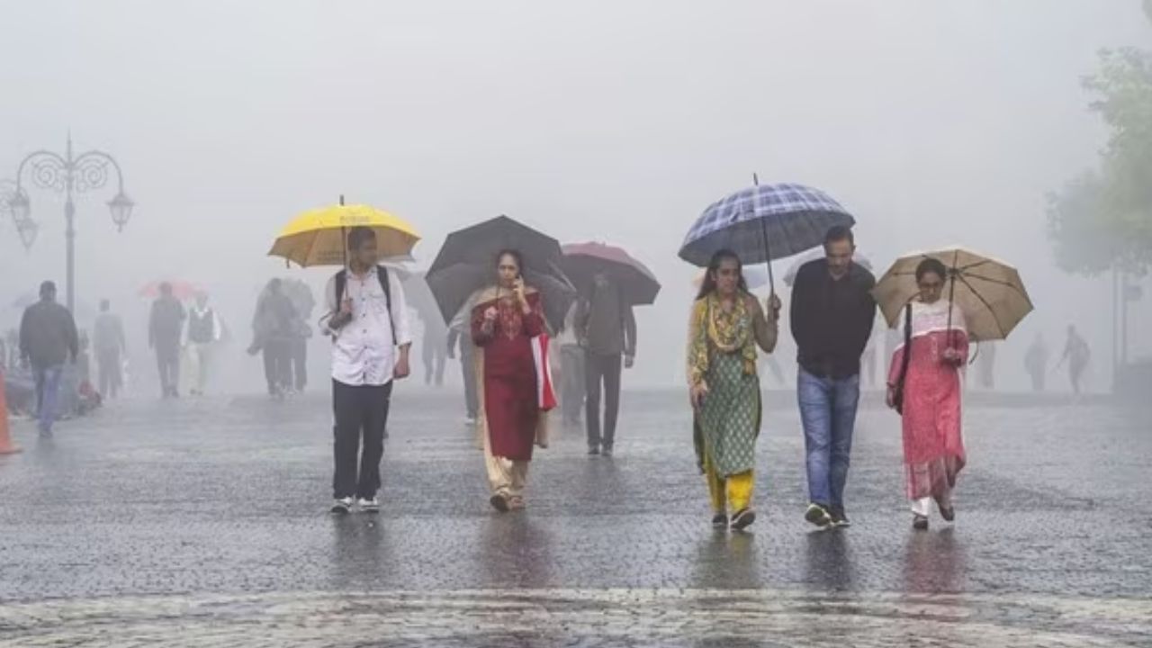 Kal Ka Mausam 17 August: 20 घंटे में झमाझम बरसेंगे बादल, दिल्ली-UP-हरियाणा समेत 19 राज्यों में भारी बारिश; IMD का अलर्ट जारी