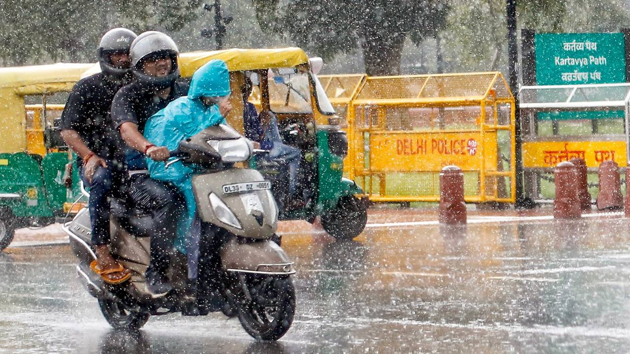 Kal Ka Mausam 23 Sep: मानसून की विदाई से पहले झमाझम बरसेंगे बादल, UP-बिहार समेत इन राज्यों के लिए अलर्ट; IMD से जानें कल का मौसम