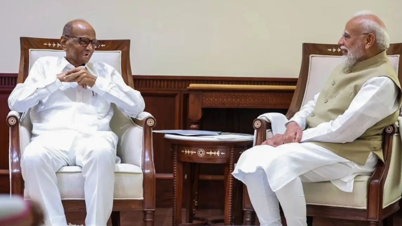 पीएम मोदी से मिले NCP-SP के 8 सांसद, महाराष्ट्र के मुद्दों पर हुई चर्चा; डिलिमिटेशन बिल पर बढ़ी नजर