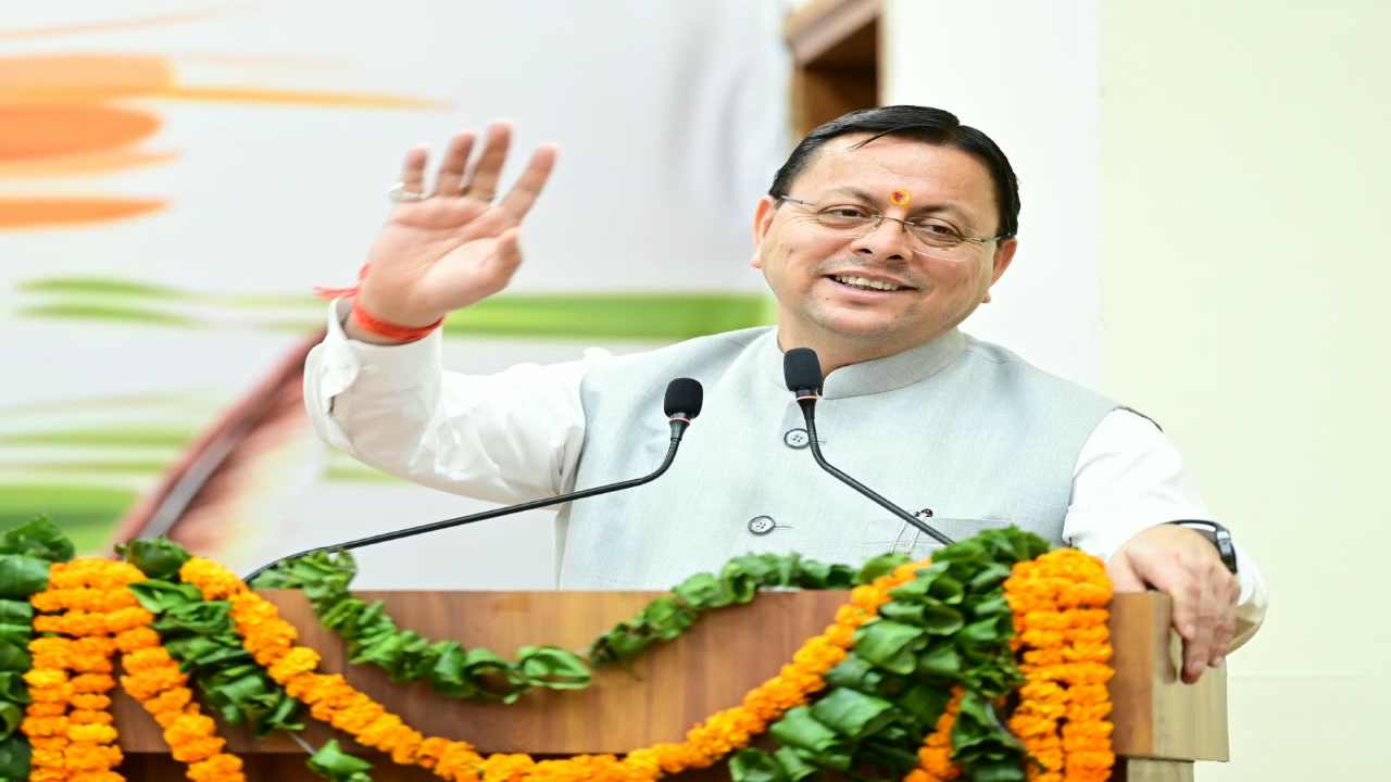 Uttarakhand News: हिंदी पर CM धामी का बड़ा संदेश, बोले- हिंदी के साथ लोकभाषाओं और साहित्य के संरक्षण के लिए सरकार प्रतिबद्ध