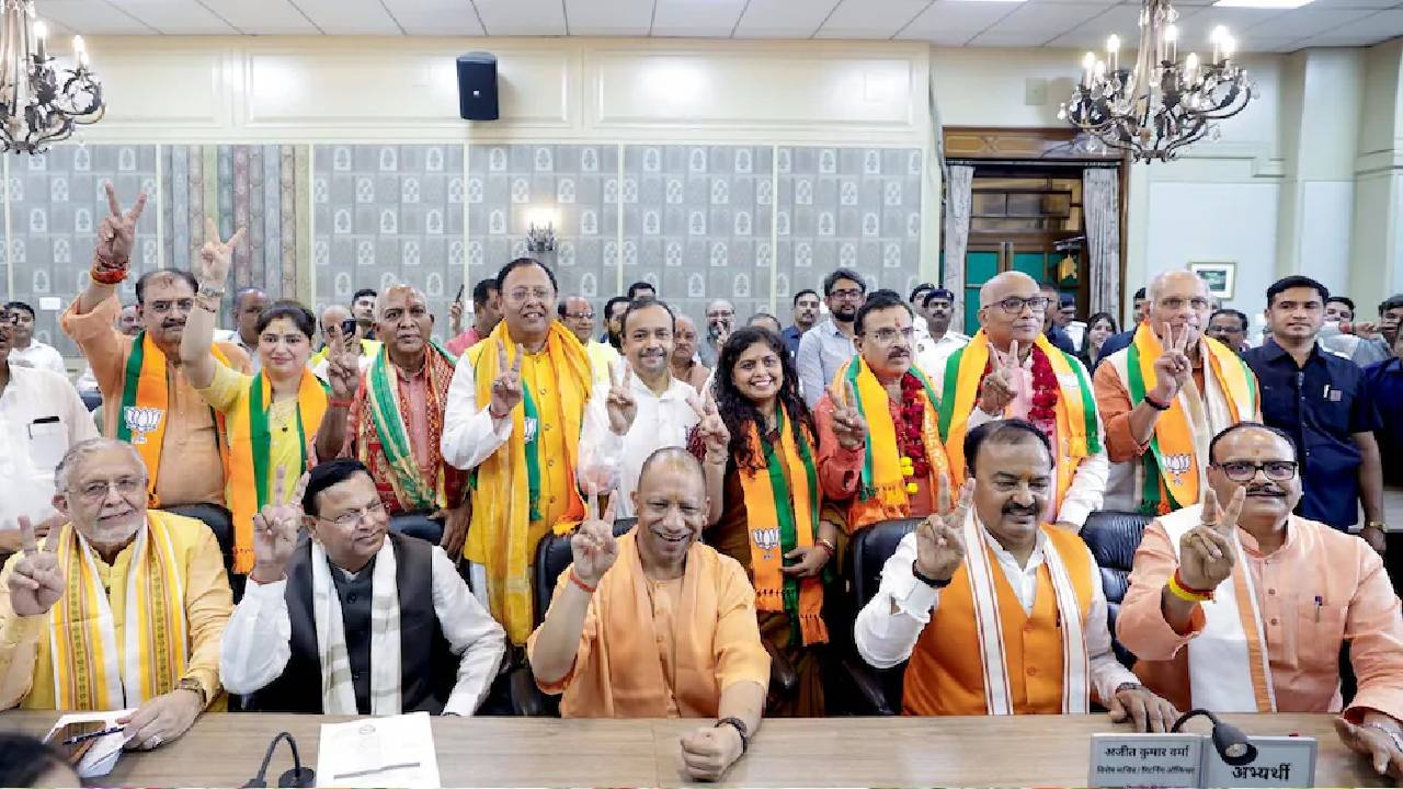 UP Rajya Sabha Election: यूपी की सभी 10 सीटों पर निर्विरोध चुने गए सांसद, BJP के 8 और सपा के 2 उम्मीदवारों की जीत