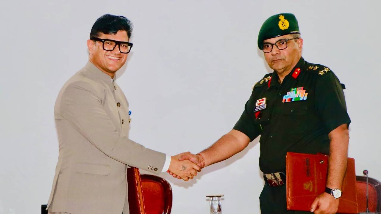 Uttrakhand News: सैनिक परिवारों के बच्चों को उच्च शिक्षा में बड़ी राहत, बलिदानी सैनिकों के आश्रितों की 100% ट्यूशन फीस होगी माफ