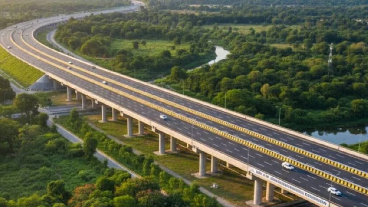 UP Expressway Grid: यूपी में बनेगा एक्सप्रेसवे का जाल, 67,800 करोड़ रुपये से 8 नए कॉरिडोर की तैयारी