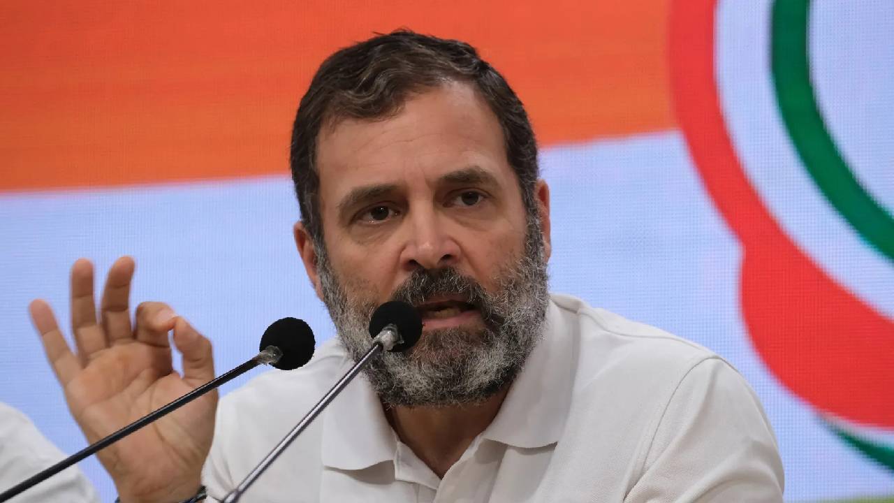 बीजेपी का राहुल गांधी पर करारा हमला, बोले- वोट चोरी के सबूत हैं तो कोर्ट क्यों नहीं जाते?
