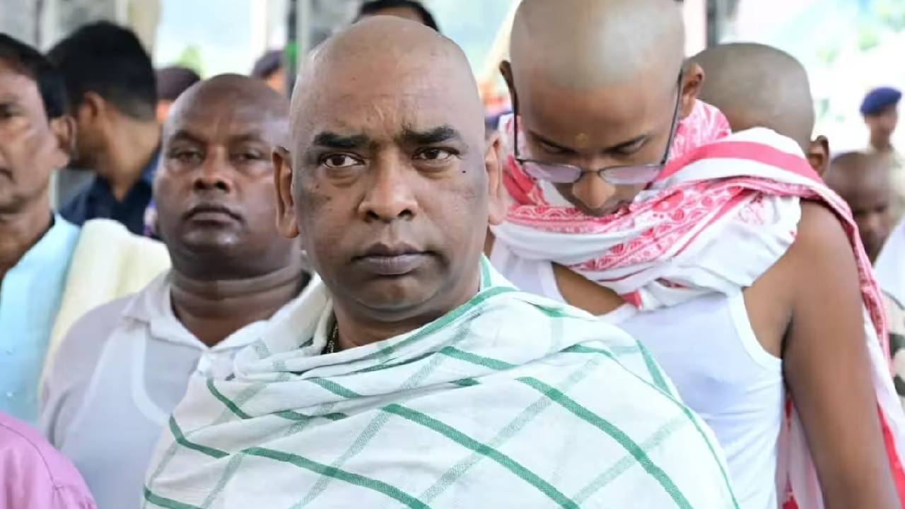 Jharkhand News:हेमंत सोरेन ने मां रूपी सोरेन का दशकर्म संस्कार किया संपन्न, नेमरा में संस्कार भोज की तैयारियां पूरी