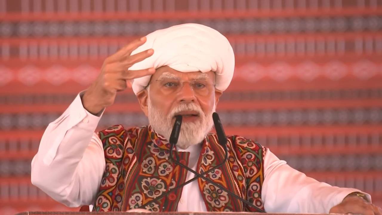 खरगे के 'बाप भी जाएगा' बयान पर सियासी घमासान के बीच PM मोदी बोले- आखिरी सांस तक करूंगा जनता की सेवा