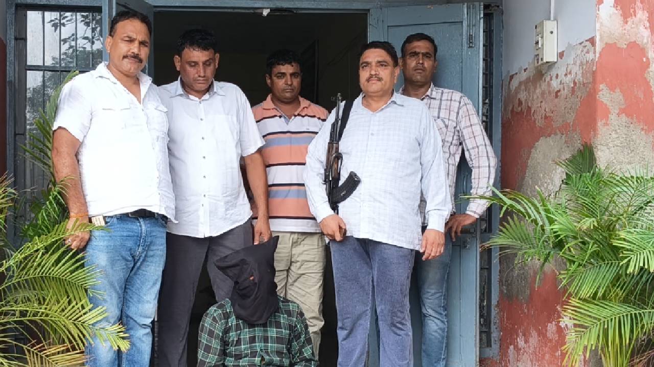 Haryana News:भिवानी पुलिस की बड़ी कामयाबी, सवा साल से फरार ₹5 हजार का इनामी बदमाश गिरफ्तार