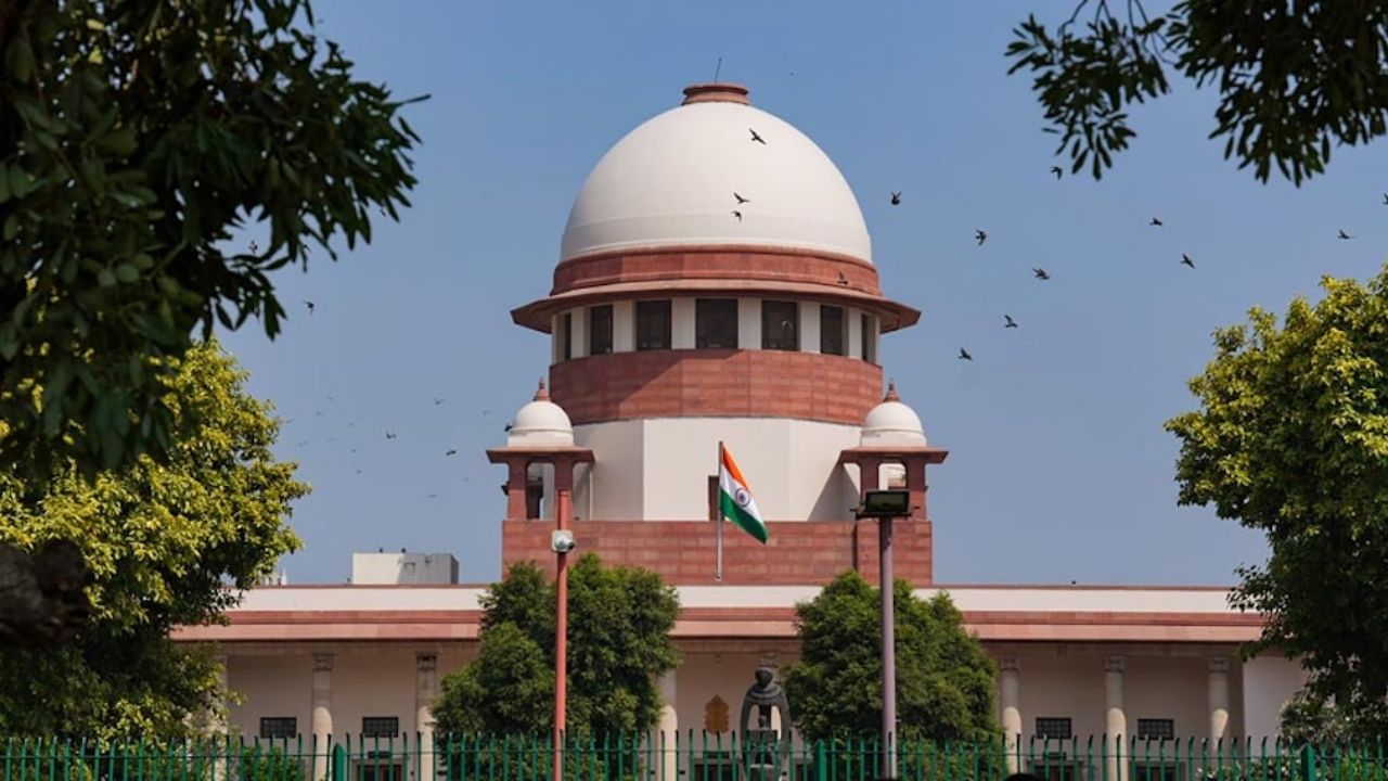 सुप्रीम कोर्ट का बड़ा आदेश, बिना अनुमति कोर्ट की वीडियो क्लिप सोशल मीडिया पर डालने पर रोक