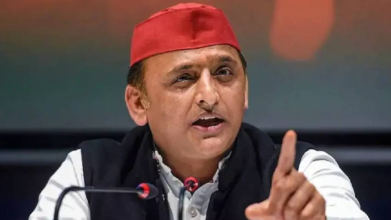 UP News: अखिलेश यादव ने एक बार फिर UP सरकार को घेरा, सपा कार्यक्रम रोकने का लगाया आरोप; बोले - इतनी घबराहट क्यों...