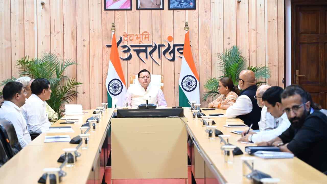 Uttarakhand News: उत्तराखंड में 9.87 लाख पेंशन लाभार्थियों को मिली बड़ी राहत, CM धामी ने जारी किए ₹146.32 करोड़