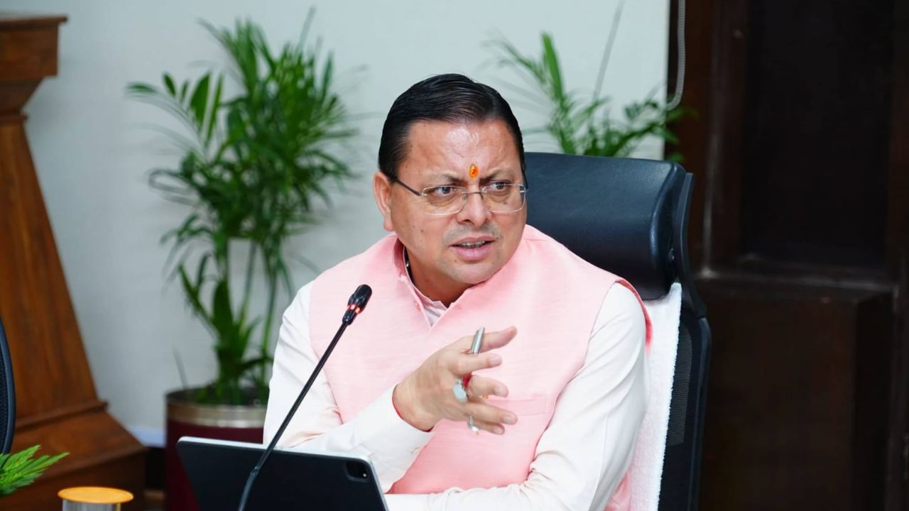Uttarakhand News: चारधाम यात्रा का बना नया रिकॉर्ड...114 दिनों में 47 लाख से ज्यादा श्रद्धालुओं ने किए दर्शन, CM धामी बोले - सुरक्षा हमारी प्राथमिकता...