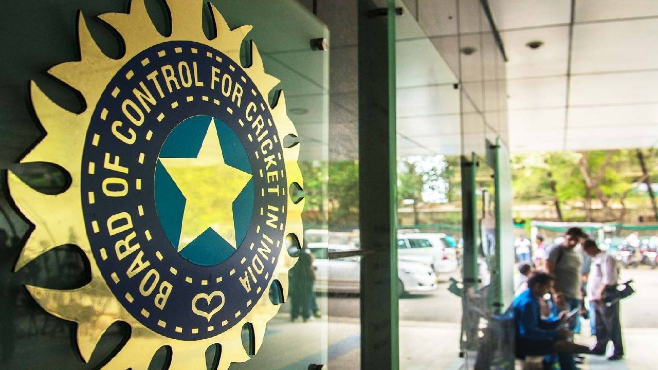 IPL ऑक्शन को लेकर BCCI ने किया बड़ा ऐलान, भारत के इस शहर में लगेगी खिलाड़ियों की बोली