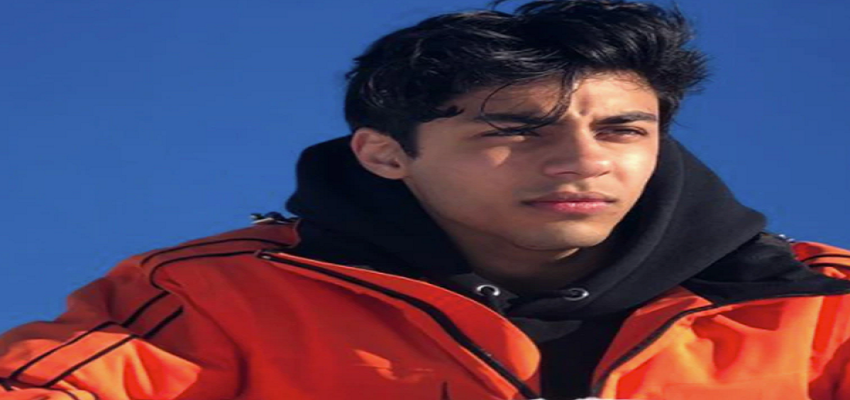 28 दिन के लंबे इंतजार के बाद घर पहुंचे आर्यन खान, ढोल बजाकर किया गया स्वागत