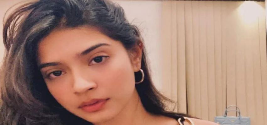 कौन हैं शर्मिष्ठा पनोली? जिसके सोशल मीडिया पोस्ट ने उसे पहुंचाया सलाखों के पीछे; जानें पूरा मामला