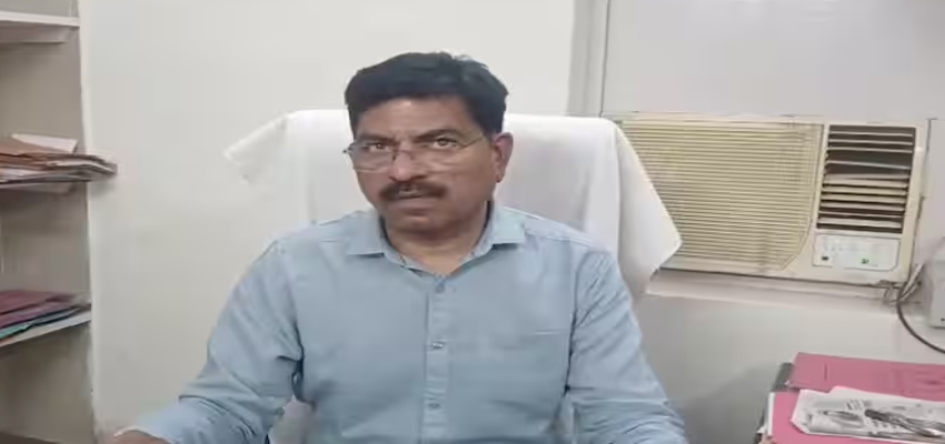 Kanpur: CMO vs DM मामले में CM योगी सख्त, सीएमओ डॉ. हरिदत्त नेमी सस्पेंड