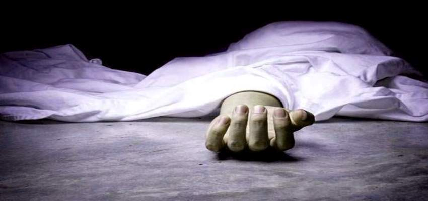 स्कूल के अंदर था मासूम...लोहे की सीढ़ियों से लटकते मिला 12 साल के बच्चे का शव, परिजनों में आक्रोश