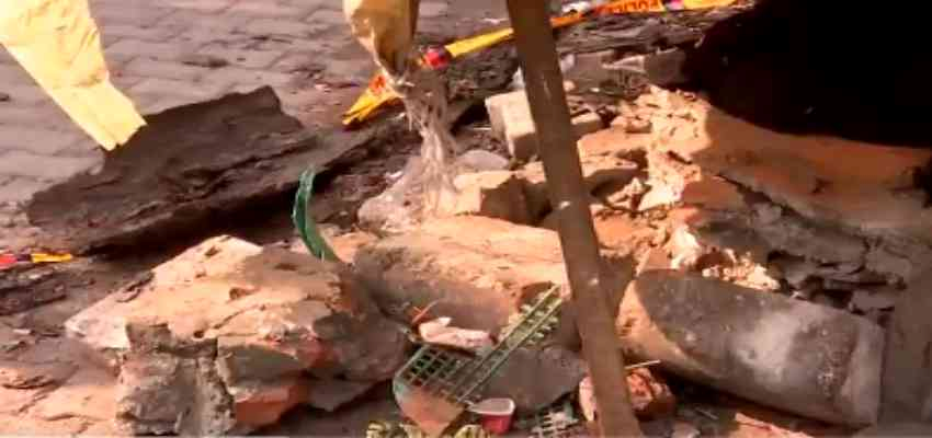 Delhi News: चाय की दुकान में जा घुसी दिल्ली पुलिस की PCR वैन, हादसे में दुकानदार की मौत