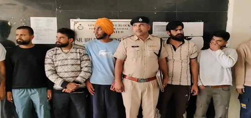 HARYANA NEWS:  अमेरिका ने कैथल के 14 युवकों को भेजा वापस घर, डंकी के रास्ते लाखों रुपये खर्च करके गए थे USA