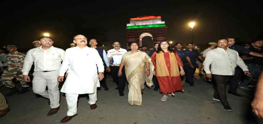 “जल संगम से जन संगम – एकता का उत्सव” पटेल चौक पर सरदार पटेल की प्रतिमा पर मुख्यमंत्री और शिक्षा मंत्री ने 25 पवित्र नदियों से किया जलार्पण