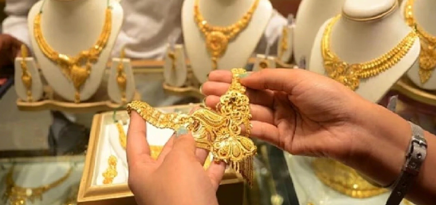 चांदी के दाम में अचानक आई गिरावट, सोना भाव में आया उछाल, जानें इनकी कीमत