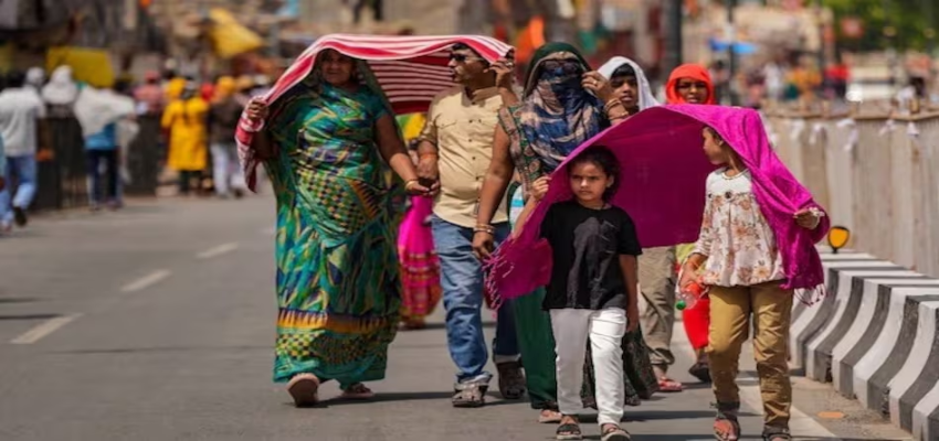 Aaj Ka Mausam: मार्च में ही लू जैसी हालत, इन राज्यों में गर्मी बरपाएगी कहर, जानें कब तक मिलेगी राहत