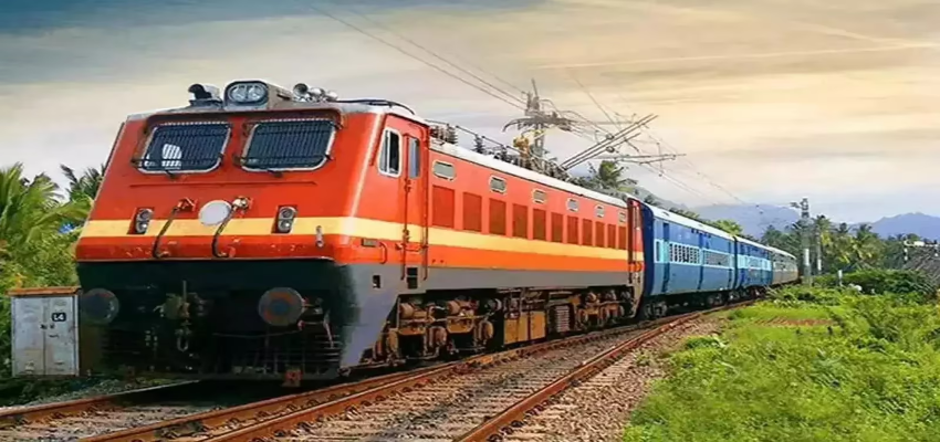 Sarkari Jobs: लोको पायलट के 11,000 पदों पर निकली वैकेंसी, आवेदन करने के लिए होनी चाहिए ये योग्यता