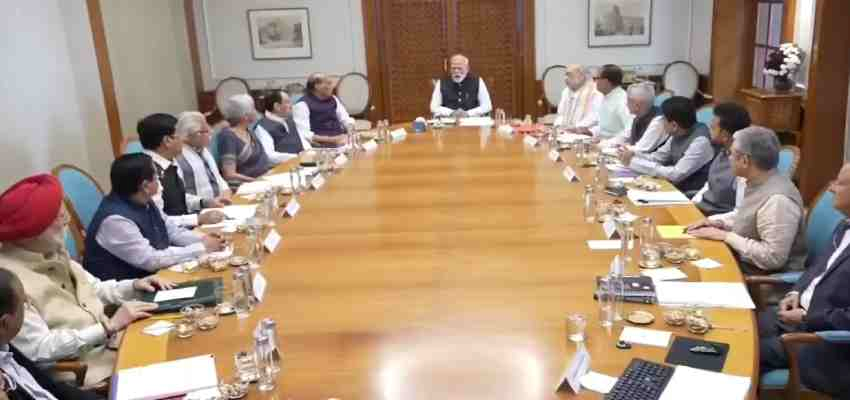 मिडिल ईस्ट तनाव के बीच पीएम मोदी की बड़ी बैठक, पेट्रोल-गैस हालात पर लंबी समीक्षा, प्रधानमंत्री ने दिए निर्देश