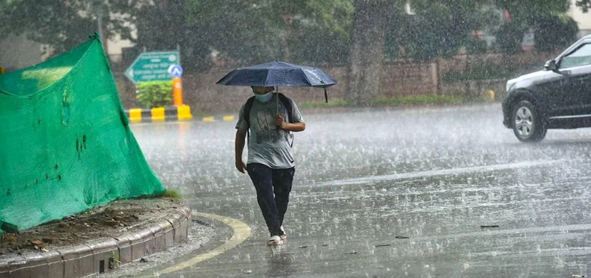 Aaj Ka Mausam: दिल्ली में मौसम ने ली करवट, हरियाणा समेत कई राज्यों में आंधी-बारिश का अलर्ट जारी