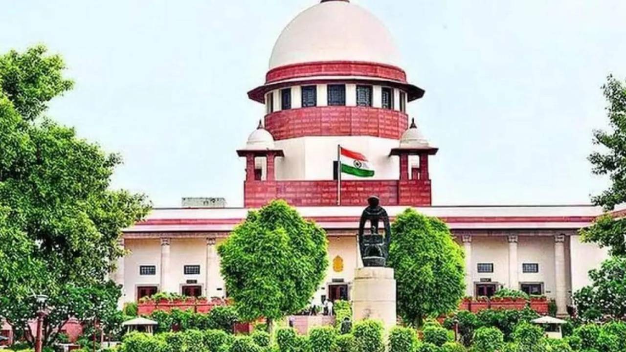 आज नहीं रुकेगा CJP का 'लहरा दो तिरंगा’ मार्च, कनॉट प्लेस प्रदर्शन पर सुप्रीम कोर्ट ने रोक लगाने से किया इनकार