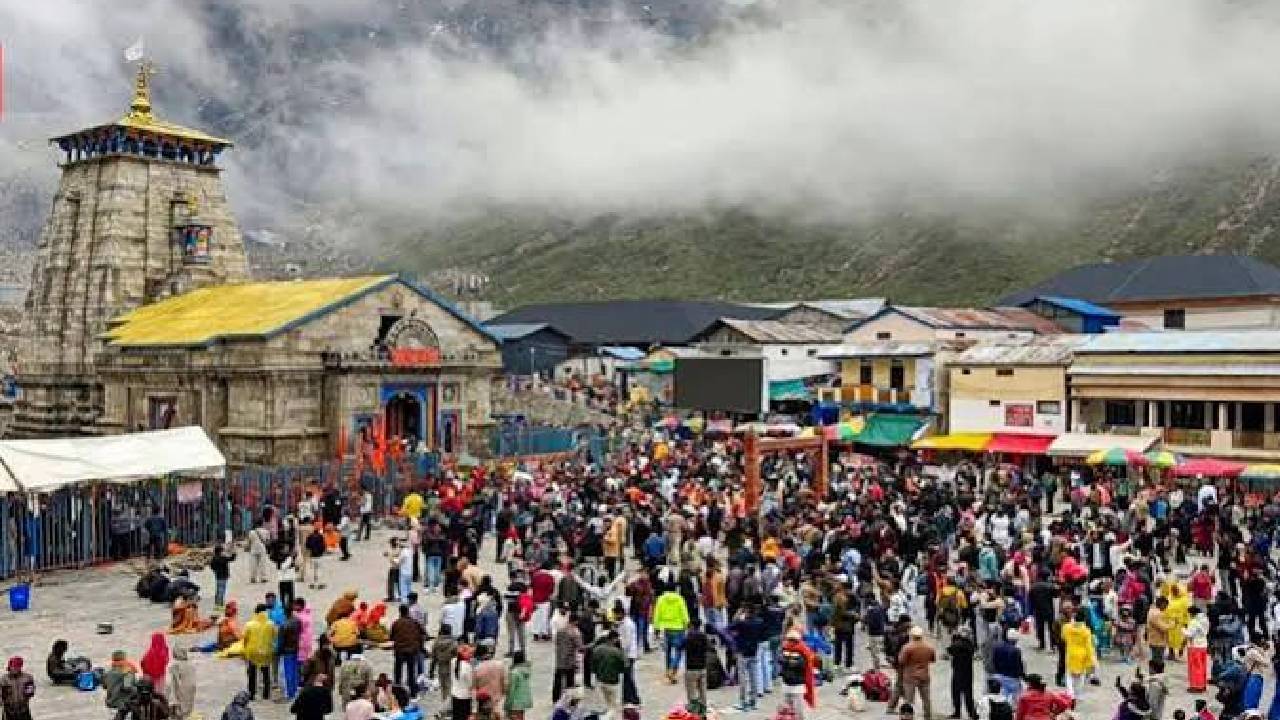उत्तराखंड में बारिश का कहर..सिरोबगड़ में लैंडस्लाइड से चारधाम यात्रा रुकी, 4000 यात्री फंसे