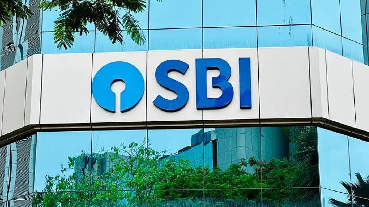 क्या आपके पास भी है SBI का खाता, तो इस काम के लिए देने होंगे GST के साथ 15 रुपए, इस दिन से नियम होंगे लागू