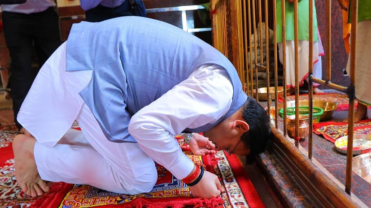 चारधाम के साथ ही अन्य मंदिरों में भी लगा भक्तों का तांता, जागेश्वर व त्रियुगीनारायण में दर्शनार्थियों की संख्या ढाई गुना