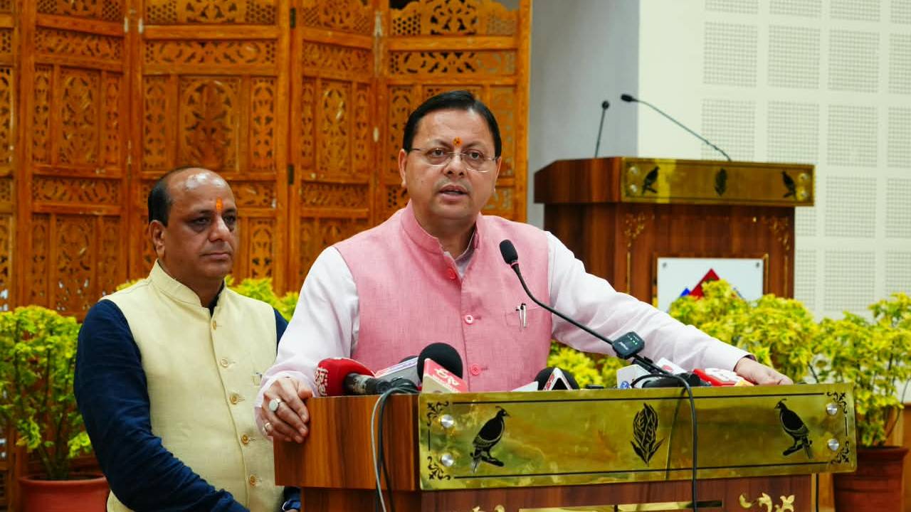 चुनाव आयोग के आधिकारिक स्पष्टीकरण का मुख्यमंत्री धामी ने दिया हवाला, SIR से जुड़े अंतिम निर्णय सर्वसम्मति से लिए गए