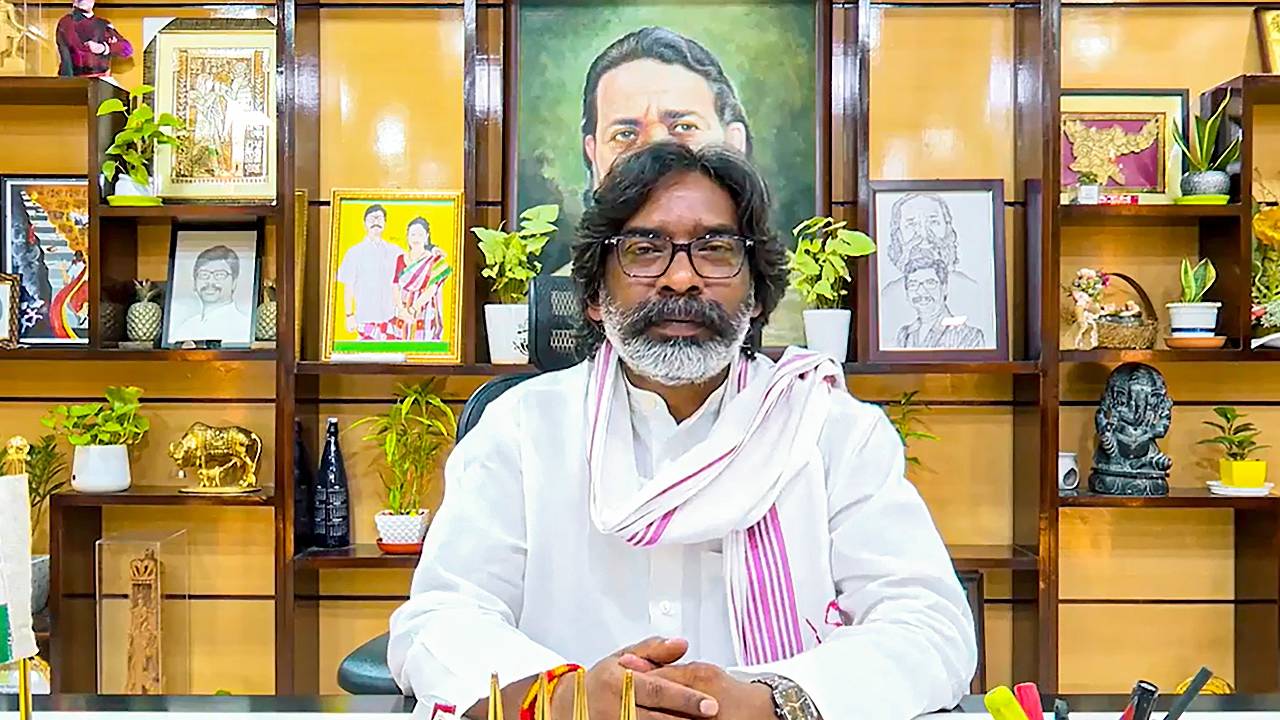 Ranchi Protest: छात्र प्रदर्शन के बीच सीएम सोरेन का बड़ा ऐलान, बोले- जांच करवाने को तैयार हैं