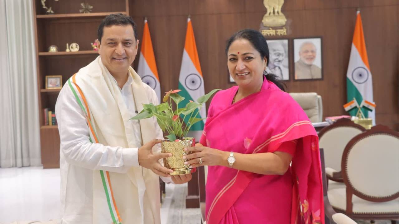 Uttrakhand News:दिल्ली में उत्तराखंडवासियों की सुविधाओं को लेकर CM रेखा गुप्ता से मिले अनिल बलूनी, DTC बस सेवा समेत कई मुद्दों पर चर्चा