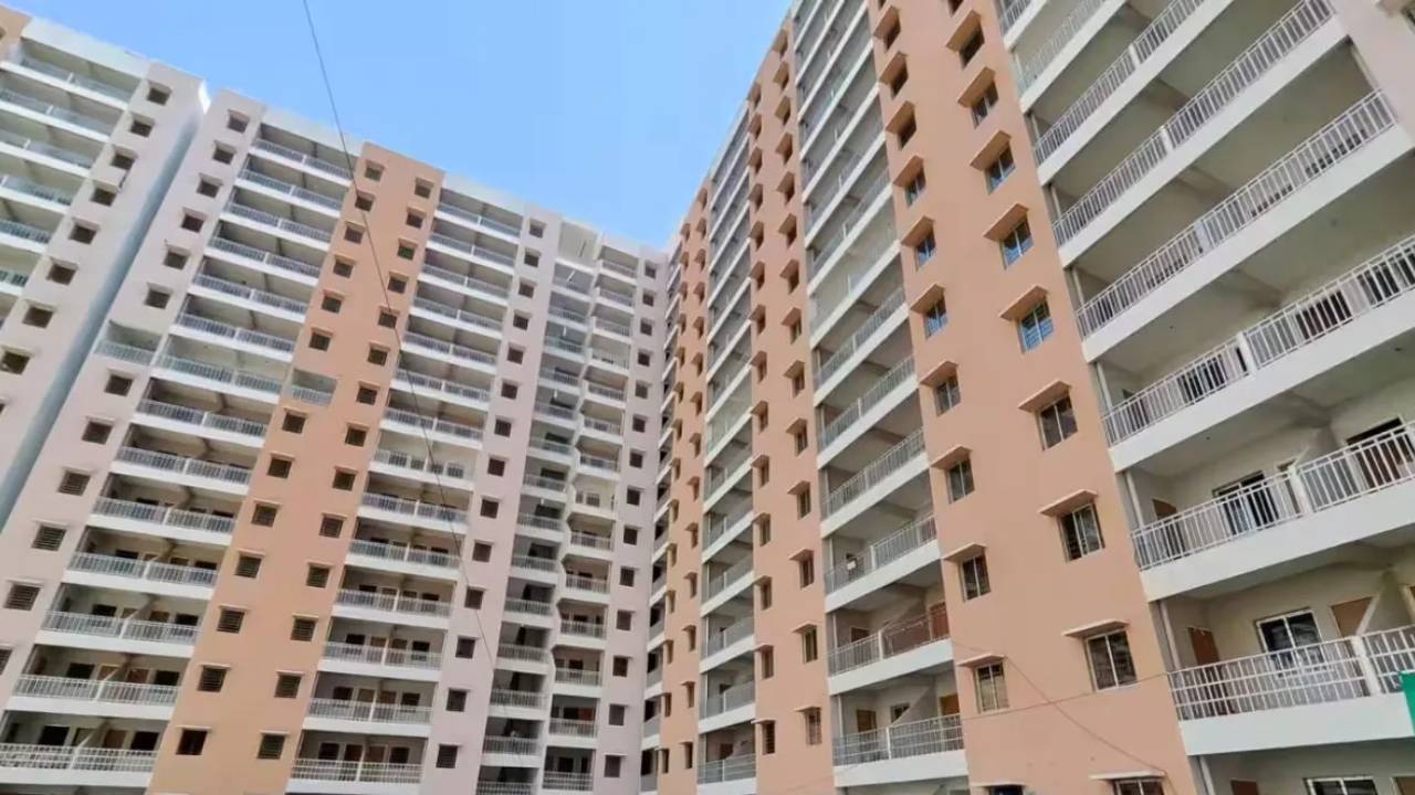 दो घंटे में 2,500 से ज्यादा फ्लैट हुए बुक, दशहरे पर DDA LIG फ्लैटों की बुकिंग ने तोड़े रिकॉर्ड, लोगों ने दिखाई जबरदस्त रुचि