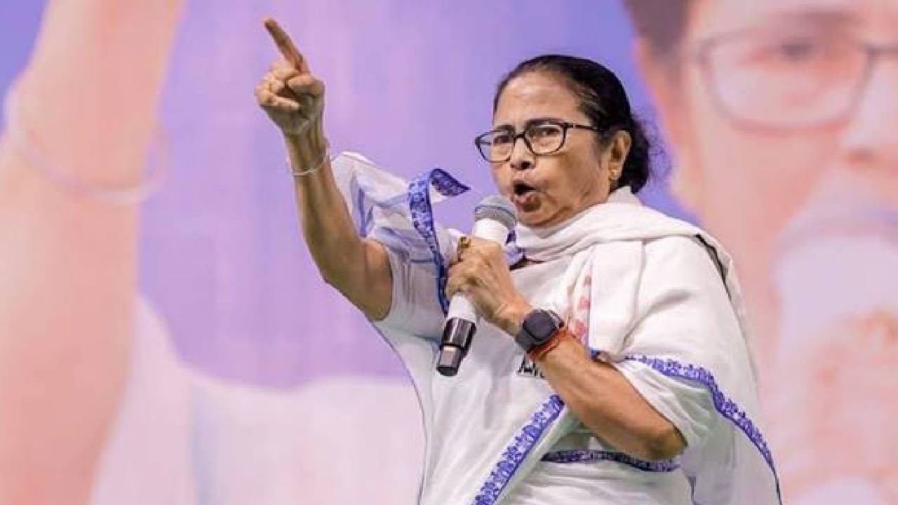 नंदीग्राम के बाद रेजीनगर में ममता बनर्जी को लगा झटका, उपचुनाव से पहले TMC प्रत्याशी ने वापस लिया नामांकन