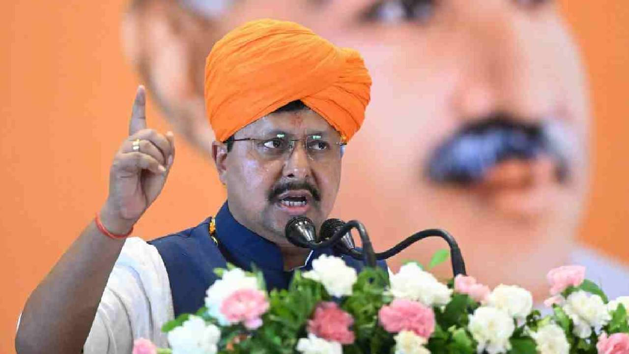 नितिन नवीन की टीम में किन नए चेहरों को मिलेगी जगह, स्मृति ईरान और धर्मेंद्र प्रधान को लेकर चर्चा तेज
