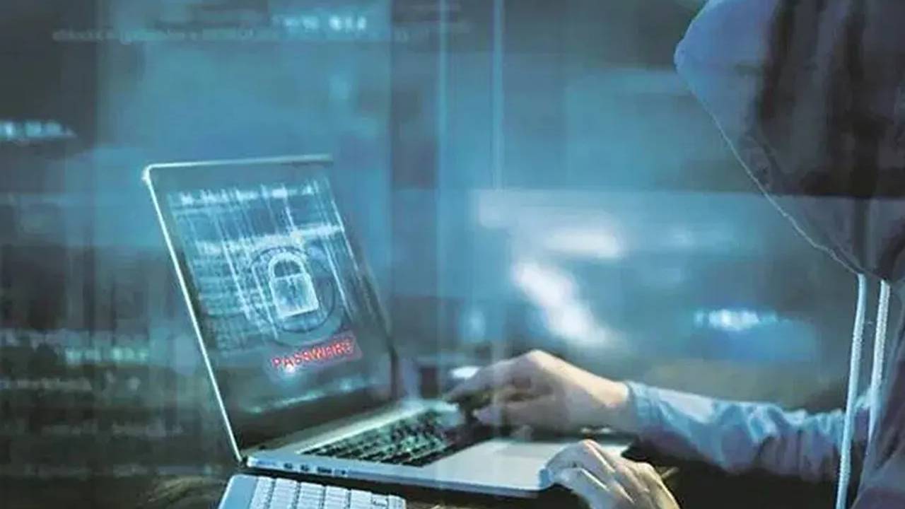 नोएडा में रिटायर्ड कर्नल की पत्नी के साथ धोखाधड़ी, डिजिटल अरेस्ट कर लगाए 44 लाख रुपए का चूना