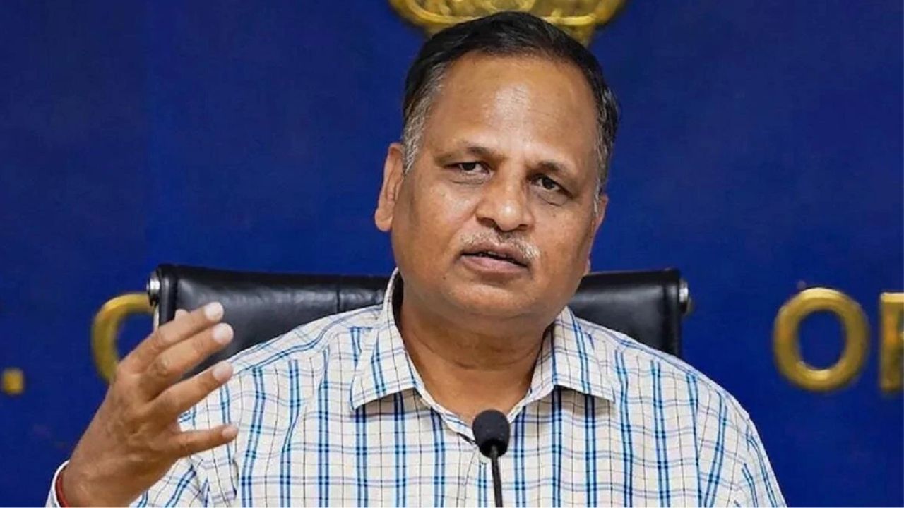 ‘पंजाब चुनाव की वजह से…’, दिल्ली जल बोर्ड मामले में AAP नेता सत्येंद्र जैन की गिरफ्तारी के बाद बड़ा बयान, पार्टी ने भी लगाए कई आरोप