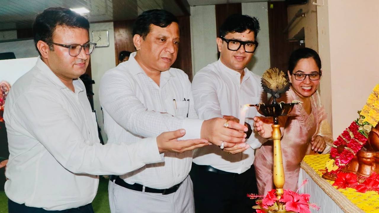 पीएम मोदी ने किया ‘नशा मुक्त युवा, विकसित भारत’ अभियान का शुभारंभ,CIMS कालेज के युवाओं को मिला लाइव जुड़ने का मौका