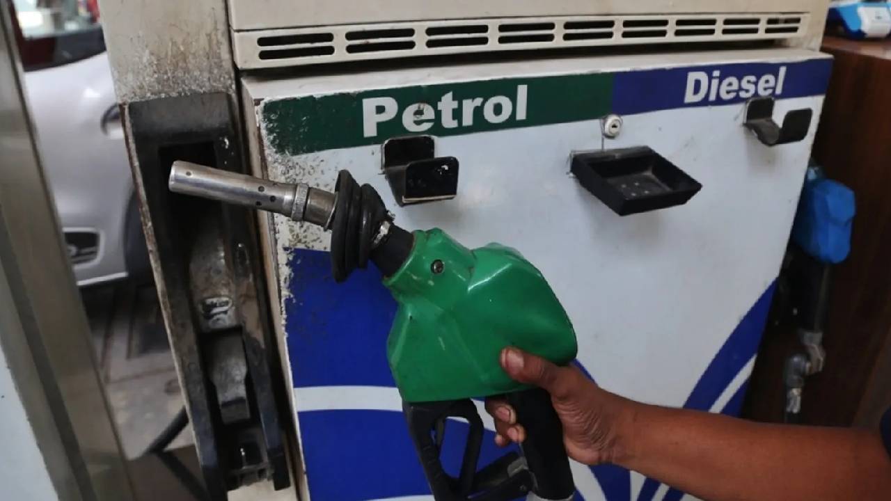 पेट्रोल और डीजल खरीद पर लगी सीमा, Jio-bp और Nayara Energy के पंपों पर नया नियम