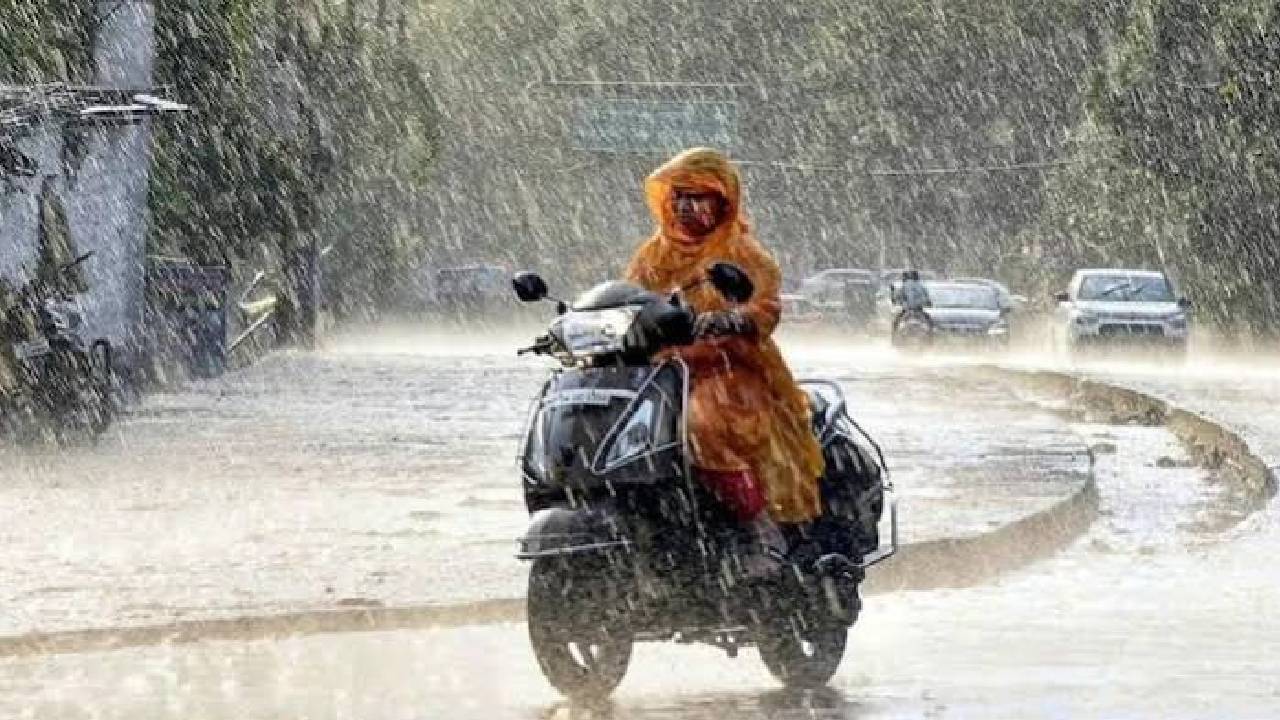 Kal ka Mausam: 20 राज्यों में भारी बारिश का अलर्ट, 65 KM की रफ्तार से चलेगी आंधी
