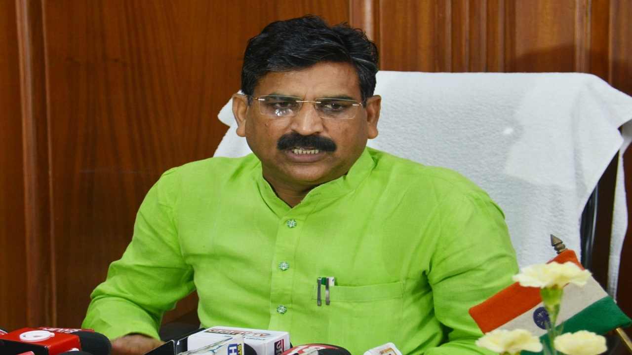 Haryana News: बेसहारा और दिव्यांग बच्चों के लिए सरकार का बड़ा कदम, मोबाइल थेरेपी वैन को मंजूरी