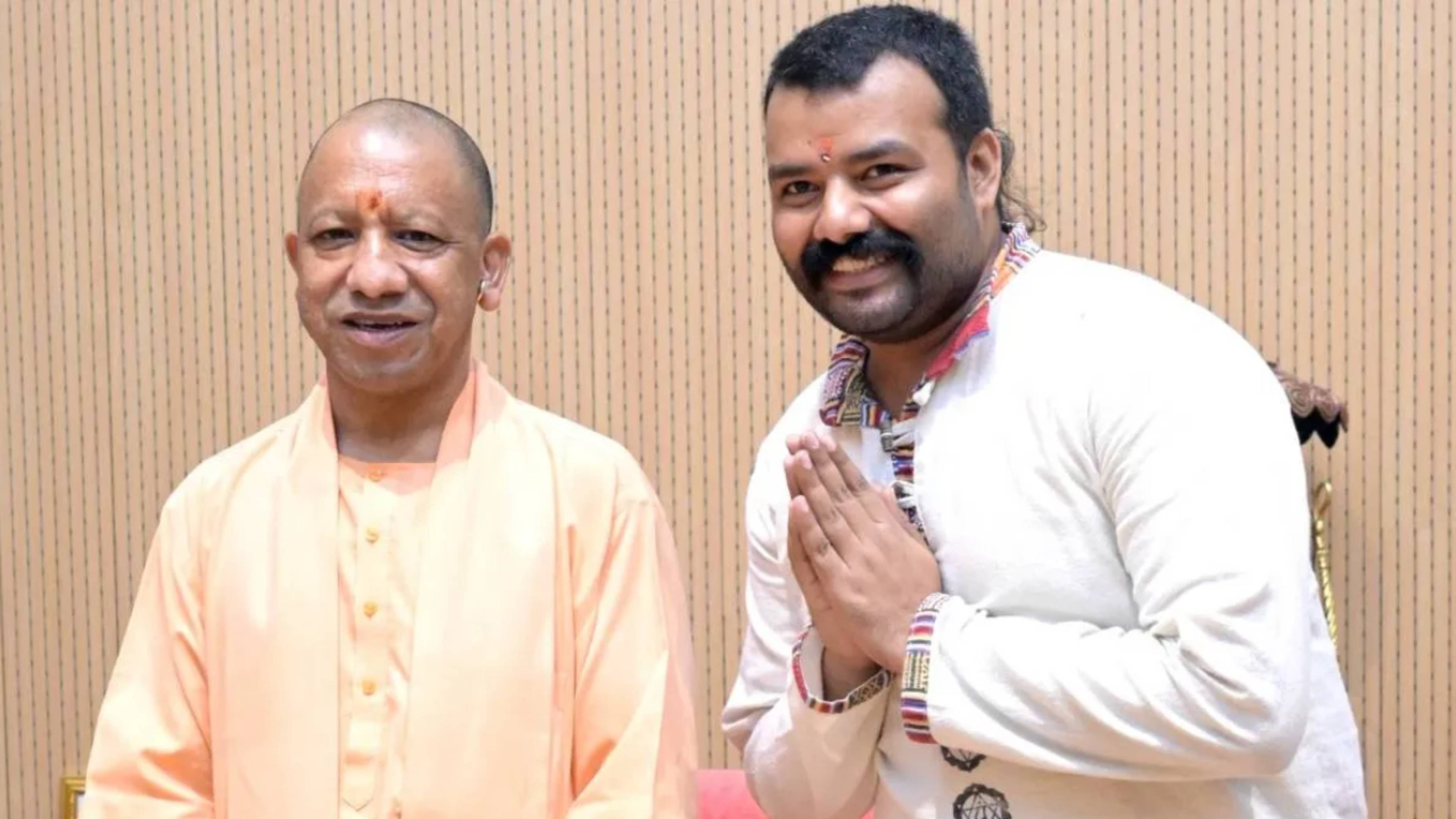 बॉक्स ऑफिस पर धमाल मचा रही कम बजट वाली फिल्म, CM योगी से मिली ‘हनुमान अंश’ की पूरी टीम; साझा किया अपना अनुभव