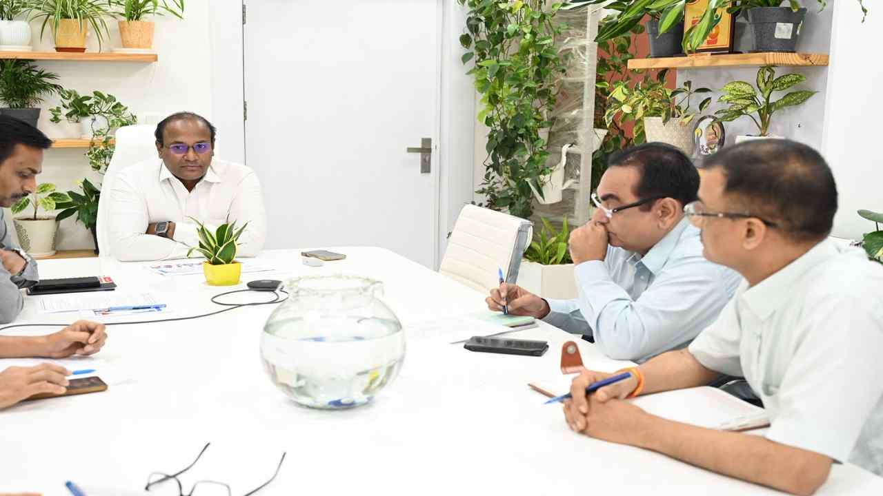Uttarakhand News: मतदाताओं के दस्तावेजों का तय समय पर होगा सत्यापन, CEO ने नोडल अधिकारियों को दिए निर्देश