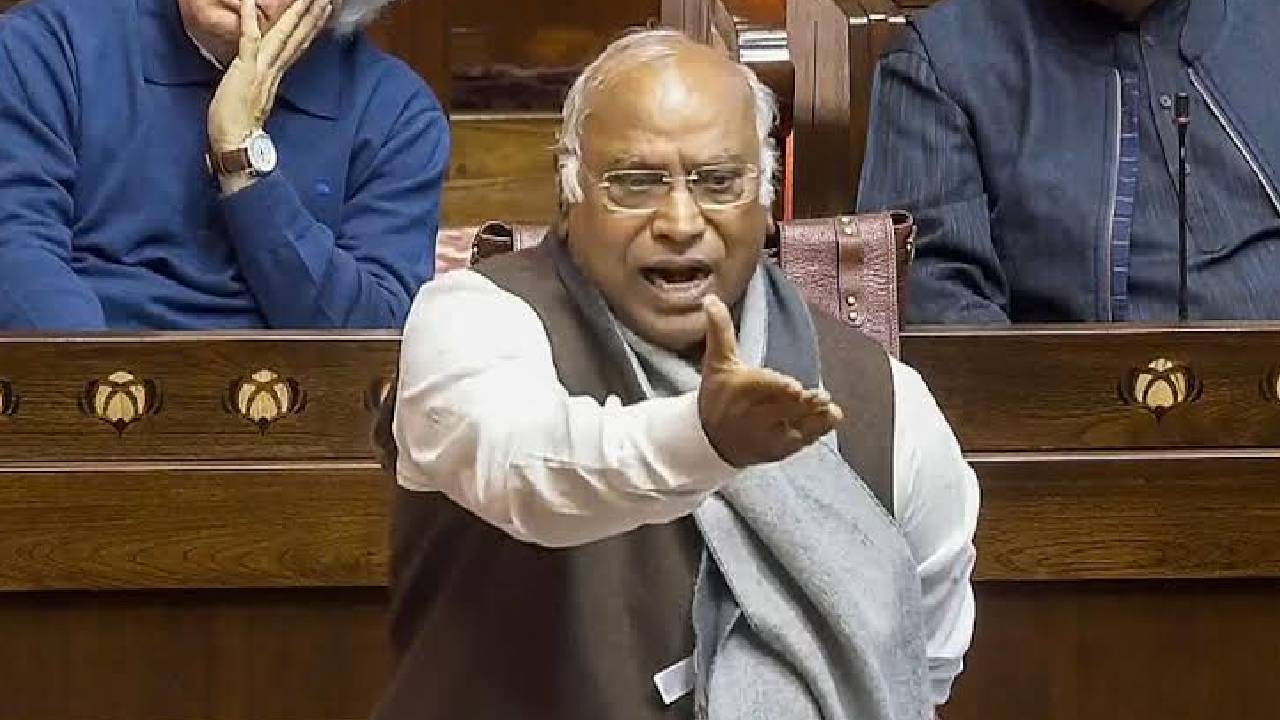 Monsoon Session:मल्लिकार्जुन खरगे ने राज्यसभा में की बड़ी डिमांड, नेता विपक्ष का केंद्रीय मंत्री को खुला चैलेंज!