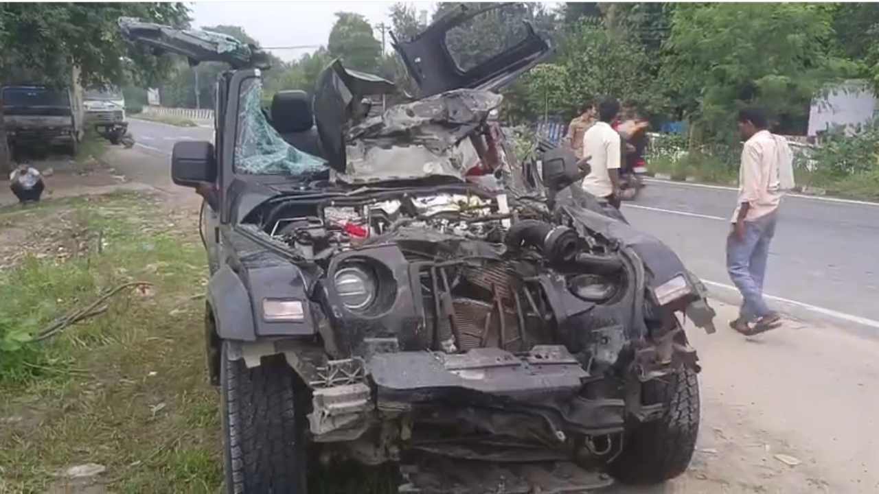 यूपी के हापुड़ में तेज रफ्तार का कहर, थार पलटने से 4 की मौत; एक गंभीर रूप घायल
